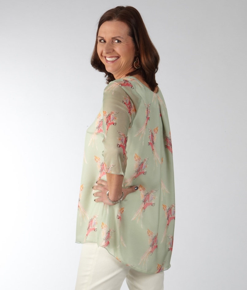 Seitliche Ansicht, Bluse mit Rückenfalte 601035